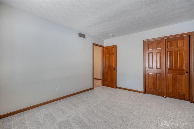 318 Joy Elizabeth Drive, Washington Twp, OH 45458