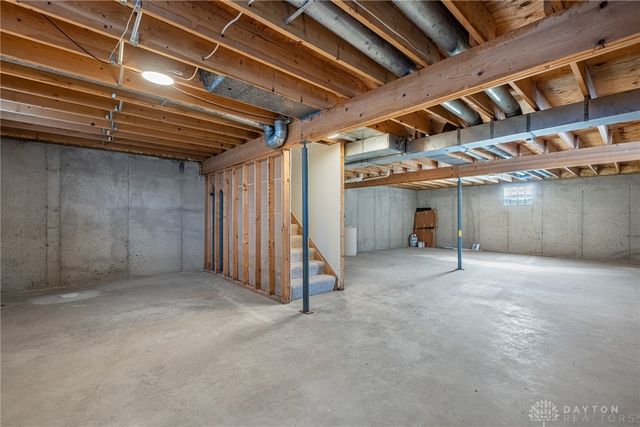 318 Joy Elizabeth Drive, Washington Twp, OH 45458