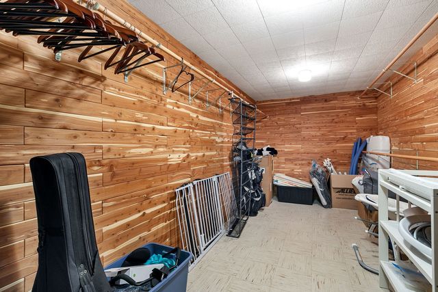 3724 Liberty Lane, Glenview, IL 60025