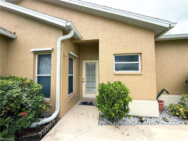 10744 Blue Bimini CIR, Estero, FL 33928