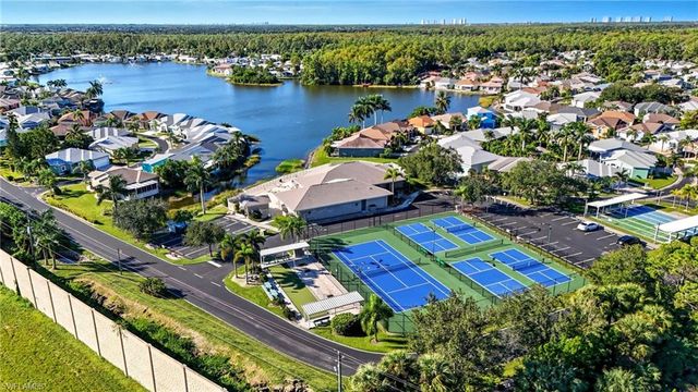 10744 Blue Bimini CIR, Estero, FL 33928