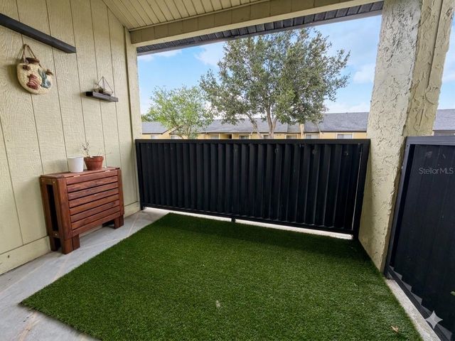 924 LAKE DESTINY ROAD E, Altamonte Springs, FL 32714