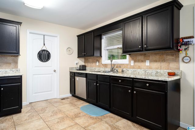 2396 RED HILL SCHOOL ROAD, Hayden, AL 35079