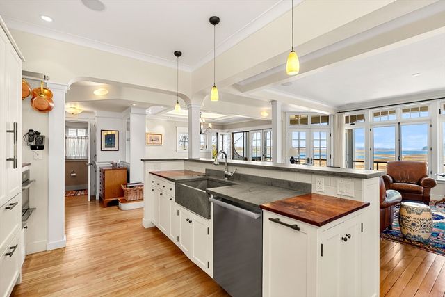 51 Lebaron Road, Essex, MA 01929