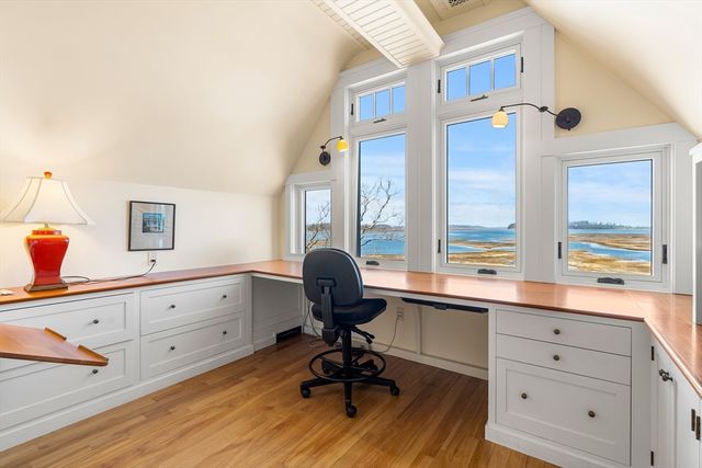 51 Lebaron Road, Essex, MA 01929