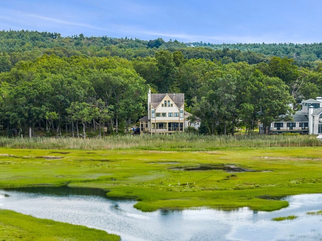 51 Lebaron Road, Essex, MA 01929