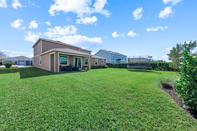 19420 Broad Shore Walk, Loxahatchee, FL 33470