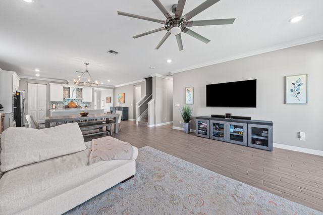 19420 Broad Shore Walk, Loxahatchee, FL 33470