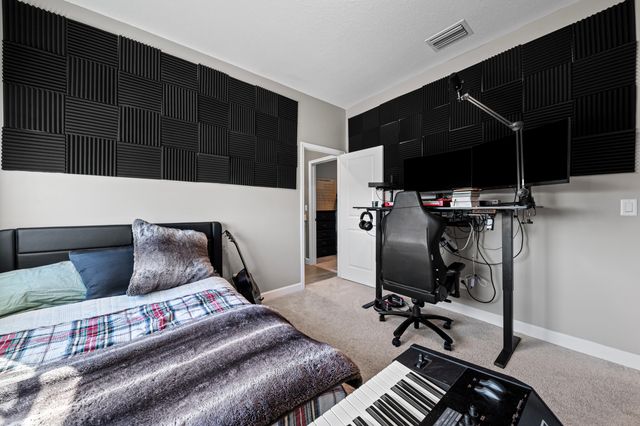 19420 Broad Shore Walk, Loxahatchee, FL 33470