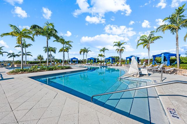 19420 Broad Shore Walk, Loxahatchee, FL 33470