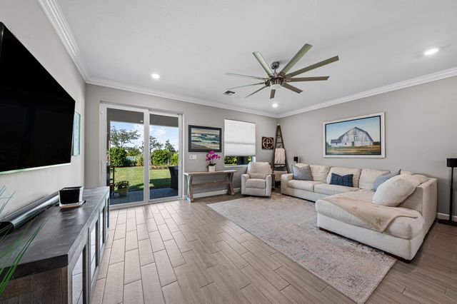 19420 Broad Shore Walk, Loxahatchee, FL 33470