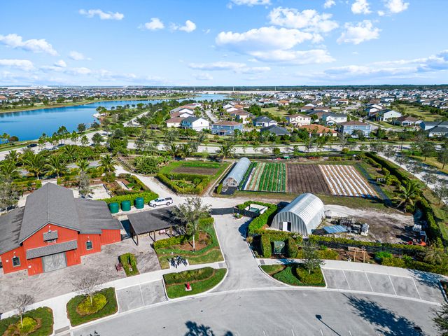 19420 Broad Shore Walk, Loxahatchee, FL 33470