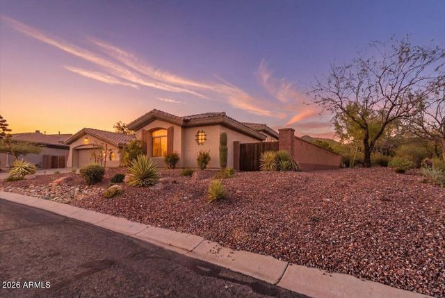 2002 W SHADOW GLEN Way, Anthem, AZ 85086