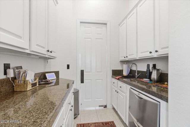 2002 W SHADOW GLEN Way, Anthem, AZ 85086