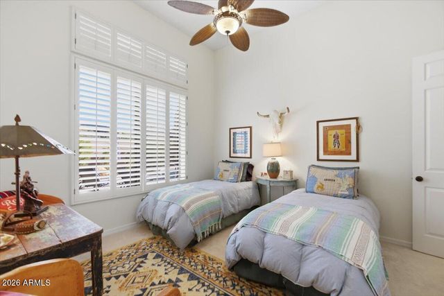 2002 W SHADOW GLEN Way, Anthem, AZ 85086