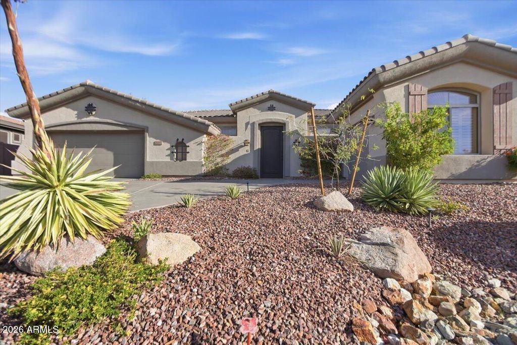 Image 13 of property listing at 2002 W SHADOW GLEN Way, Anthem, AZ 85086