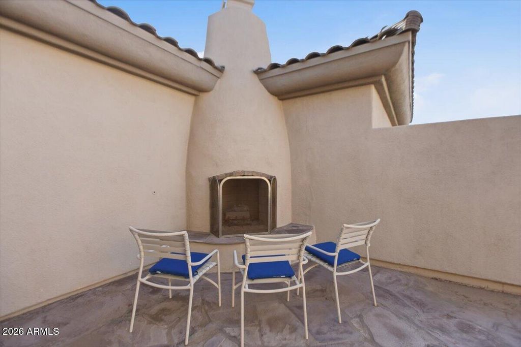 Image 15 of property listing at 2002 W SHADOW GLEN Way, Anthem, AZ 85086