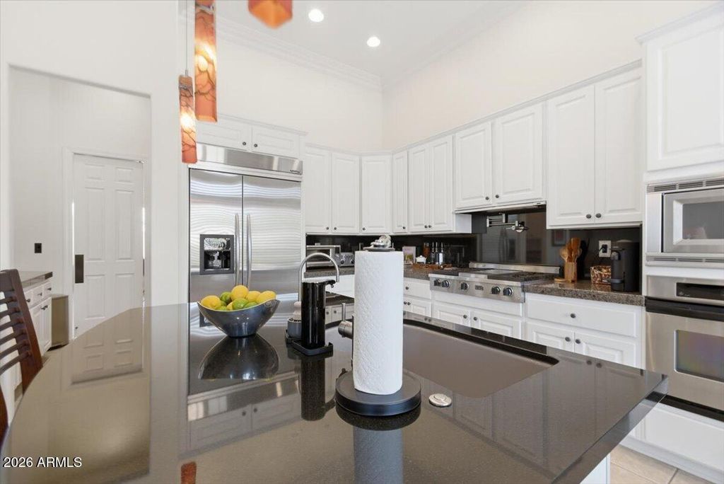 Image 29 of property listing at 2002 W SHADOW GLEN Way, Anthem, AZ 85086