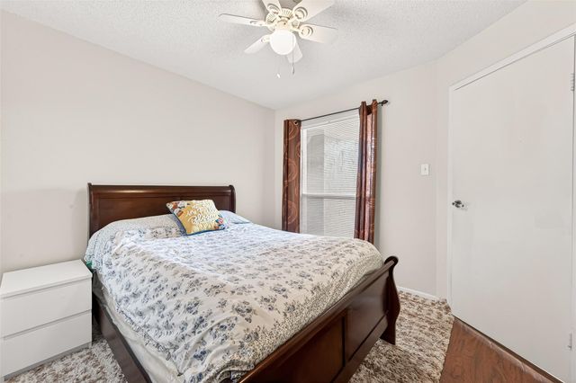 10855 Meadowglen Lane 722, Houston, TX 77042