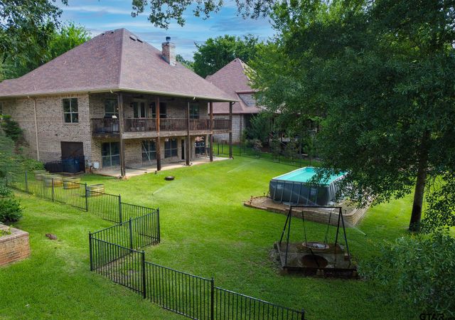 5200 Bayshore Dr., Athens, TX 75752
