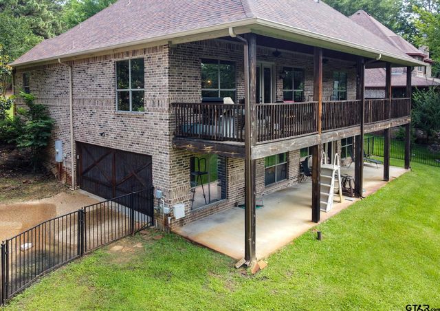 5200 Bayshore Dr., Athens, TX 75752