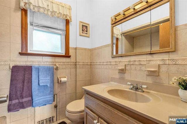298 Belleville Turnpike, North Arlington, NJ 07031