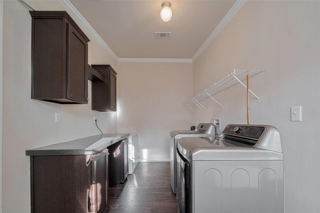 5526 State Highway 90, Madisonville, TX 77864