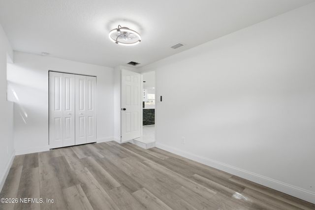7589 JOHN F KENNEDY Drive W, Jacksonville, FL 32219