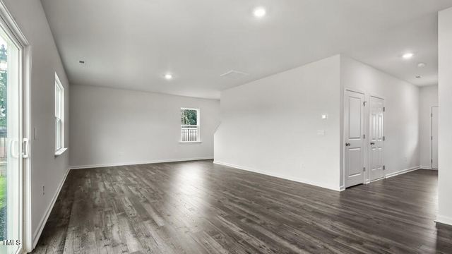 829 Comice Pear Way, Willow Spring, NC 27592