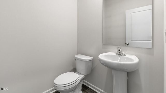 829 Comice Pear Way, Willow Spring, NC 27592