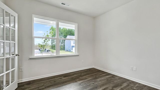 829 Comice Pear Way, Willow Spring, NC 27592