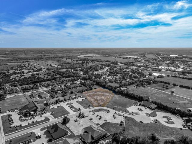 35 Noble Court, Heath, TX 75032