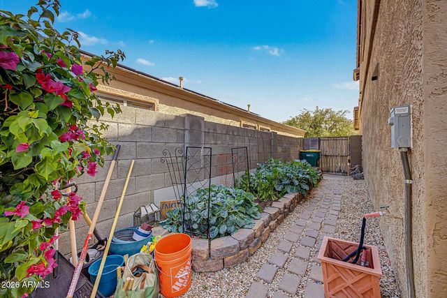 18234 W SANNA Street, Waddell, AZ 85355