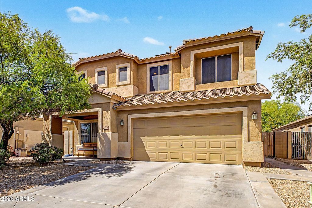 Image 2 of property listing at 18234 W SANNA Street, Waddell, AZ 85355