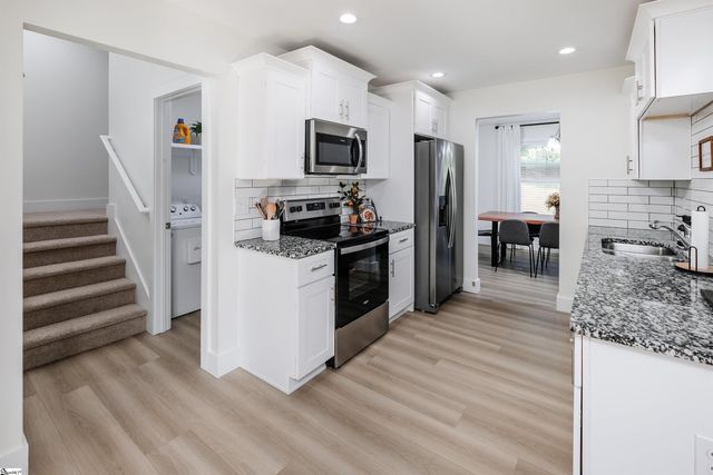 202 Eastberrys Creek Road, Duncan, SC 29334