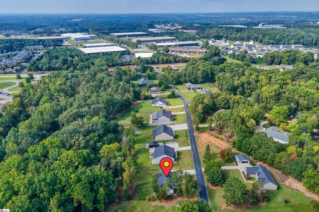 202 Eastberrys Creek Road, Duncan, SC 29334