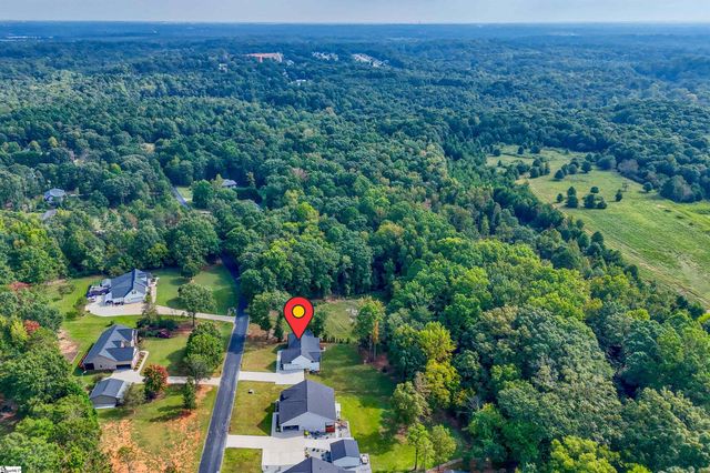 202 Eastberrys Creek Road, Duncan, SC 29334