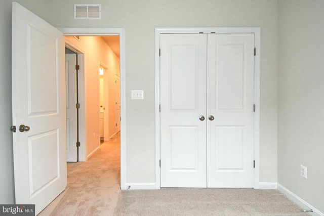 402 MATLOCK LN, Frederick, MD 21701