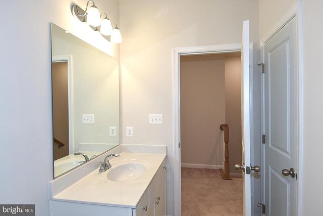 402 MATLOCK LN, Frederick, MD 21701