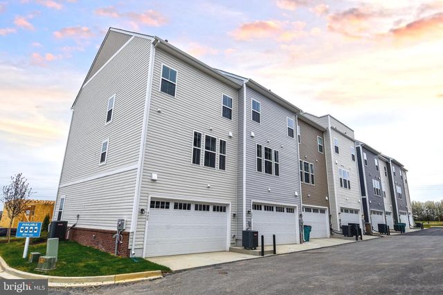 402 MATLOCK LN, Frederick, MD 21701