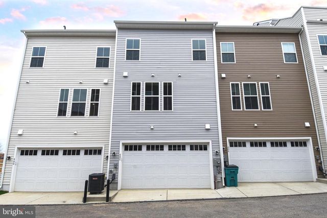 402 MATLOCK LN, Frederick, MD 21701
