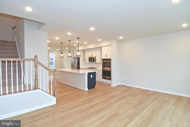 402 MATLOCK LN, Frederick, MD 21701