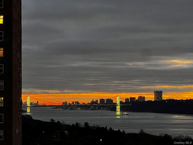 5800 Arlington Avenue 11R, Bronx, NY 10471