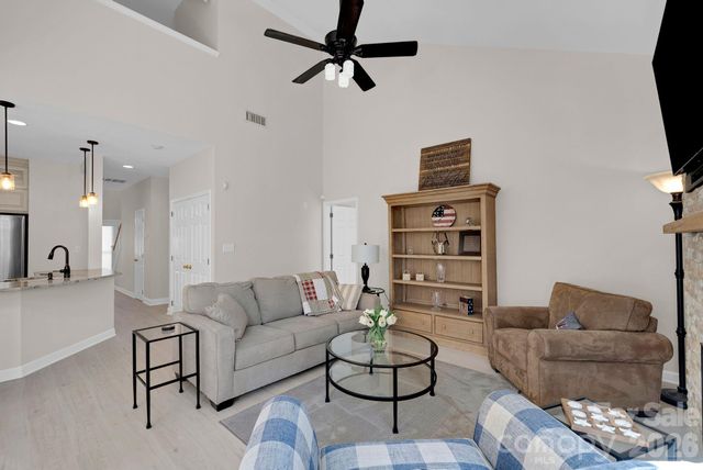 7912 Village Harbor Drive, Cornelius, NC 28031