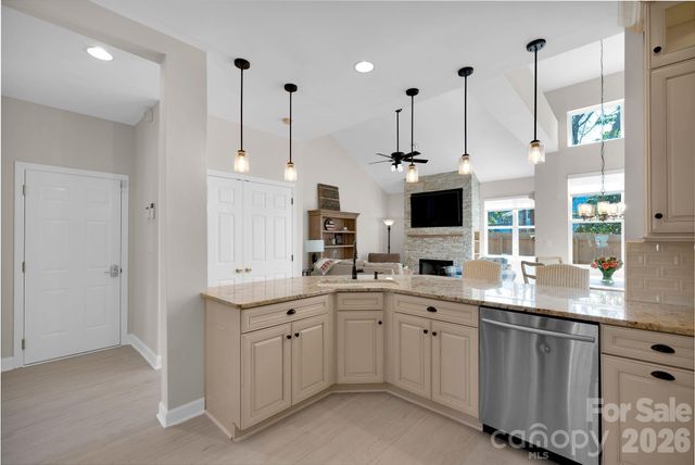 7912 Village Harbor Drive, Cornelius, NC 28031
