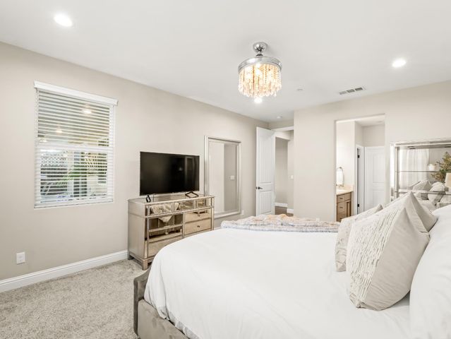 1719 N Whitmore Avenue, Clovis, CA 93619