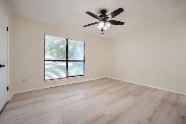 3135 Maple Avenue, Greenville, TX 75402