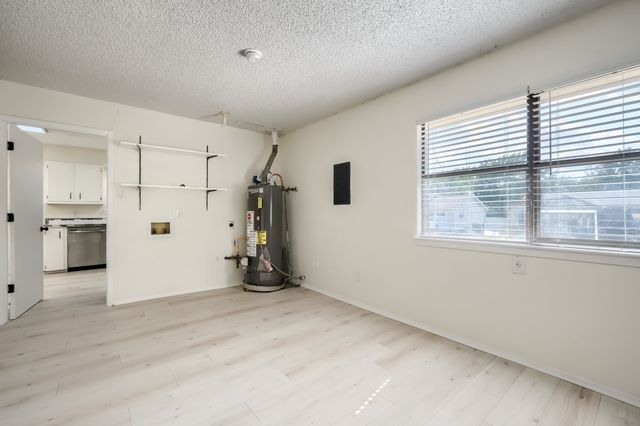 3135 Maple Avenue, Greenville, TX 75402