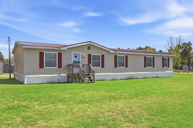 3778 Highway 66, Loris, SC 29569