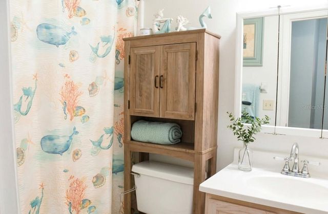 1111 HAREFIELD CIRCLE 62, Sun City Center, FL 33573